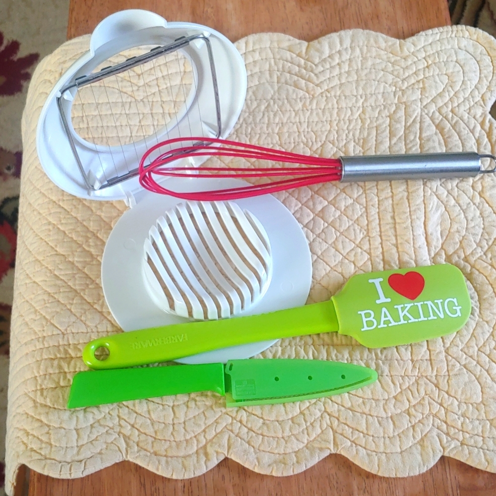 Kuhn Rikon 4-Inch Paring Knife, Egg/Ripe Fruit/Mushroom Slicer, Whisk & Spatula